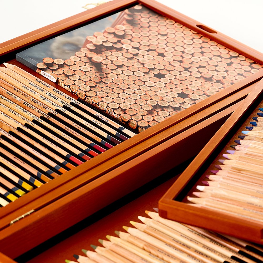 2305693 Derwent Lightfast 100 Wooden Box Technical 3